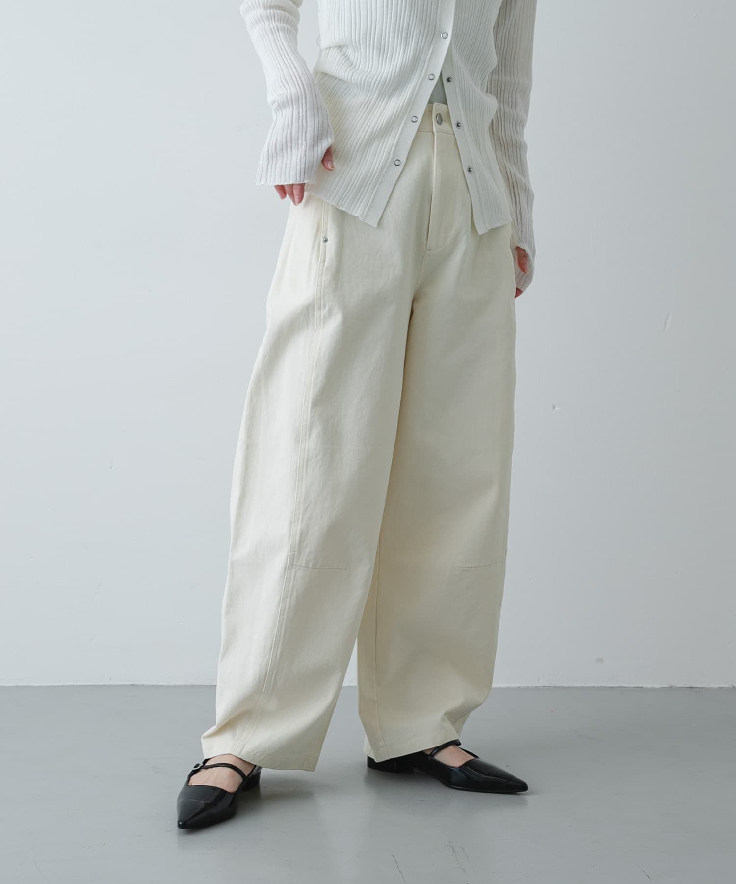 SENSE OF PLACE by URBAN RESEARCH「バレルレッグチノパンツ」|その他|アイボリー
