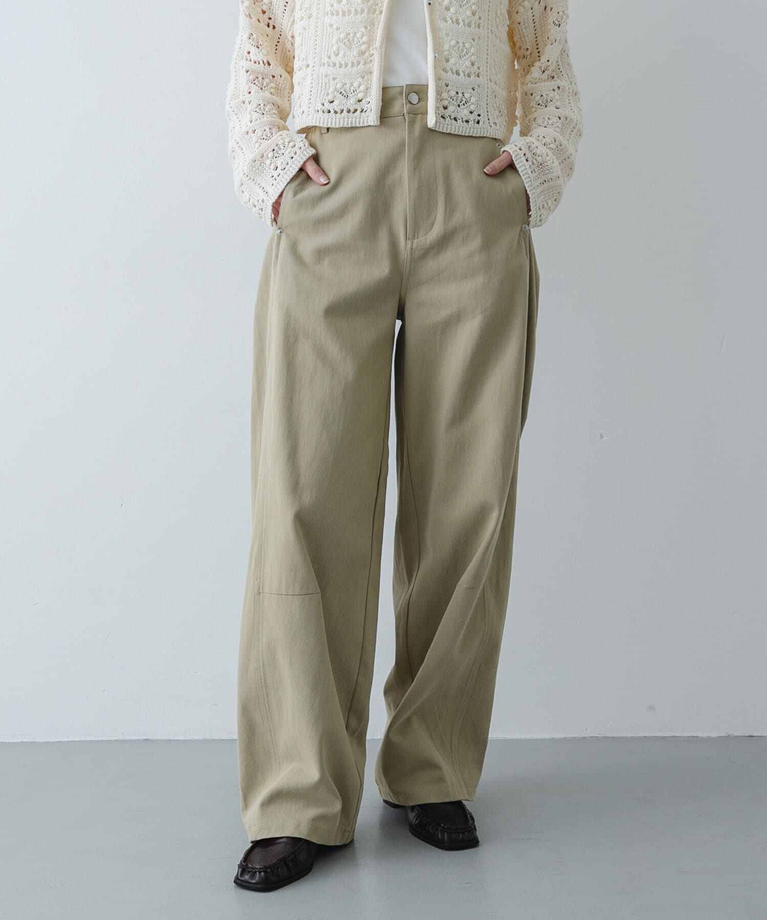 SENSE OF PLACE by URBAN RESEARCH「バレルレッグチノパンツ」|その他|ベージュ