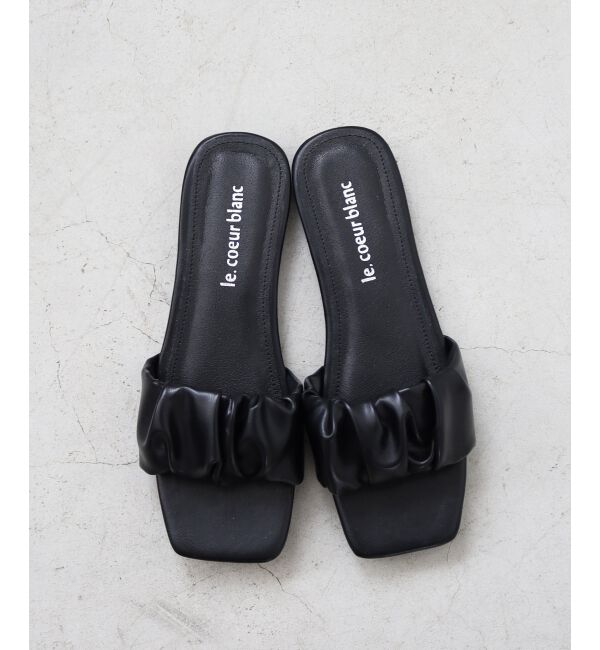  「《WEB限定アイテム》ギャザーフラットサンダル」|サンダル|