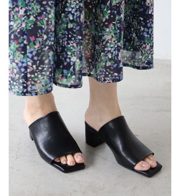  「《WEB限定アイテム》スクエアトゥカバードサンダル」|サンダル|