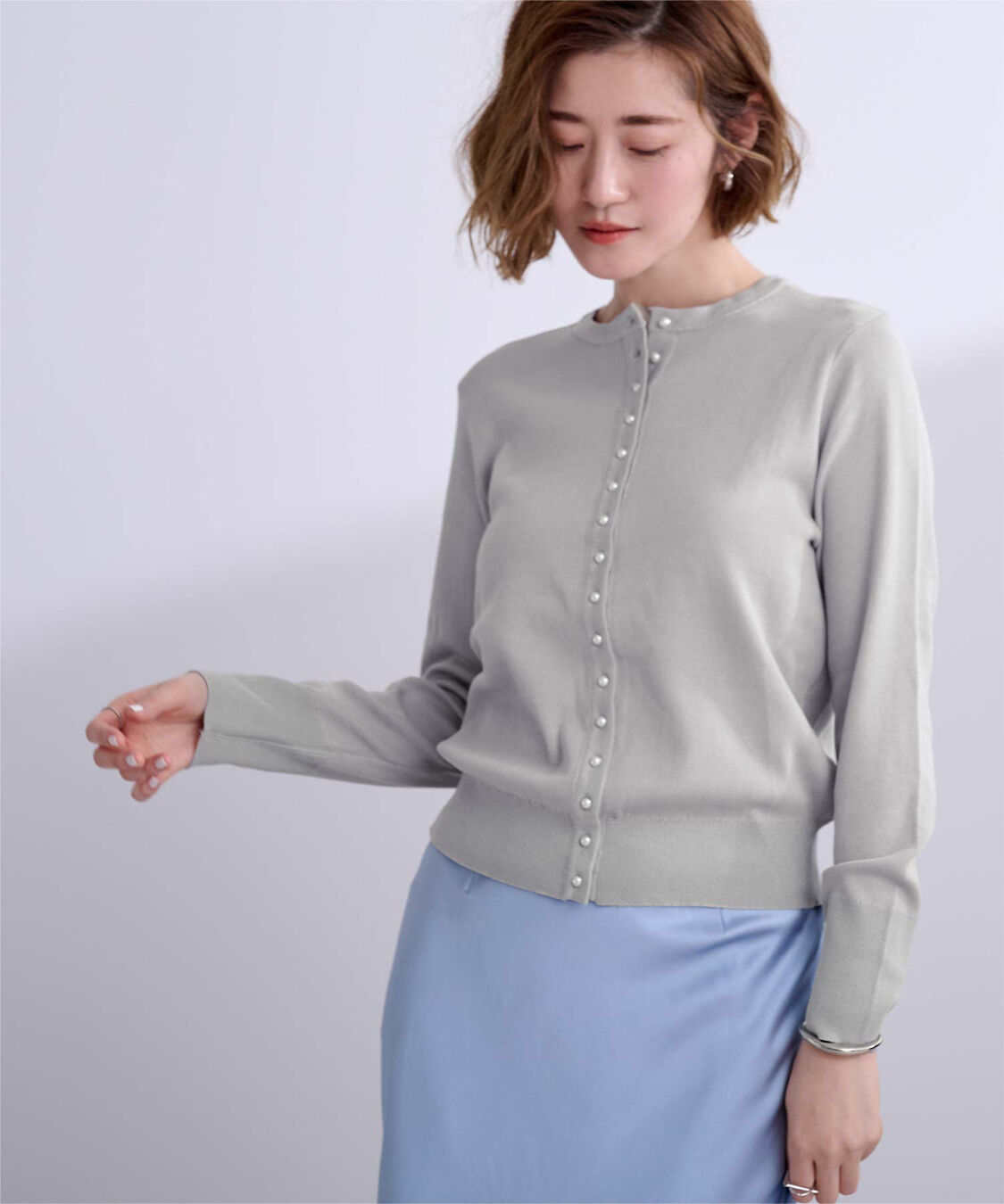 ur's「2wayパール釦ニットカーディガン」|ニット・セーター|ライトグレー