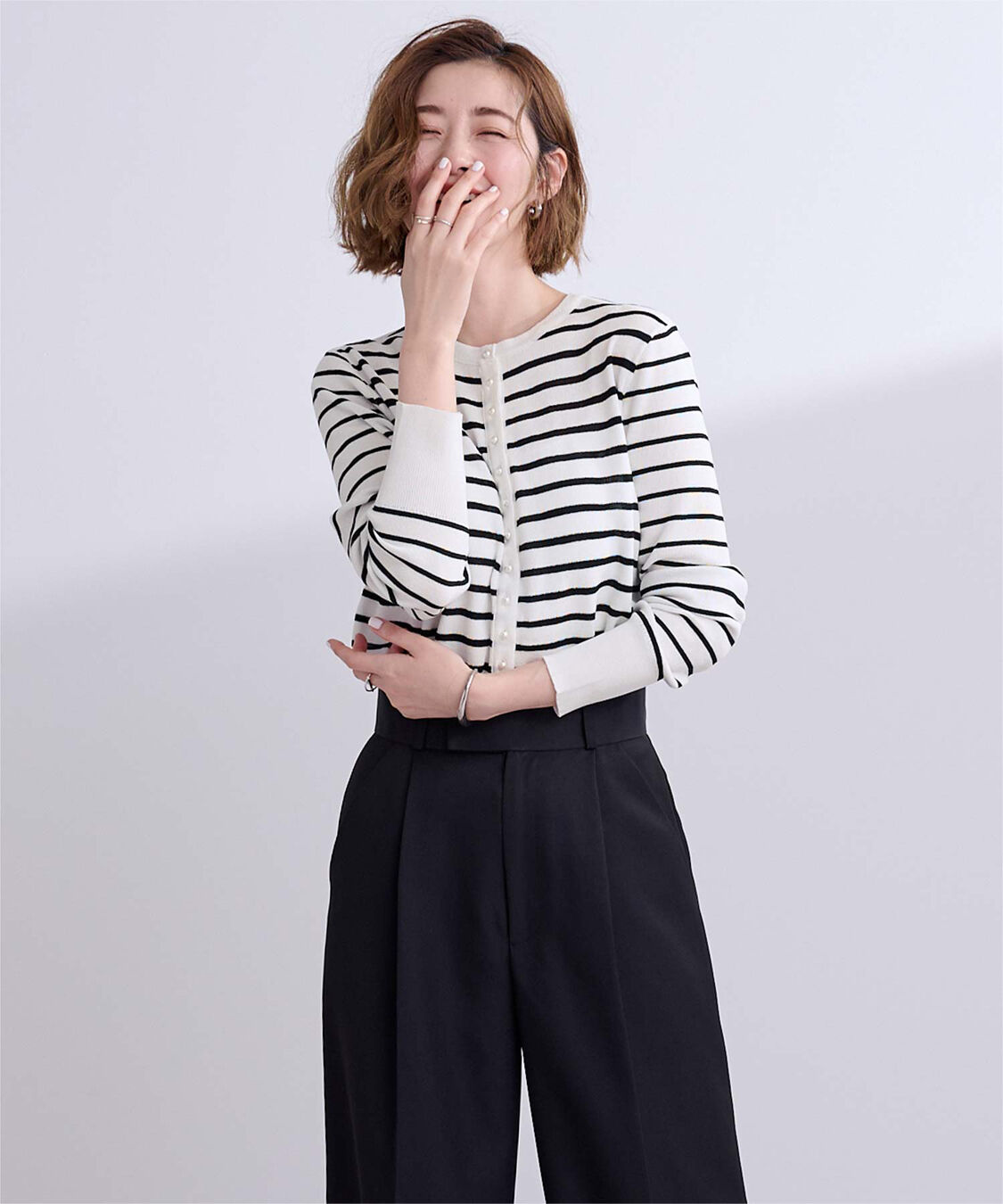 ur's「2wayパール釦ニットカーディガン」|ニット・セーター|