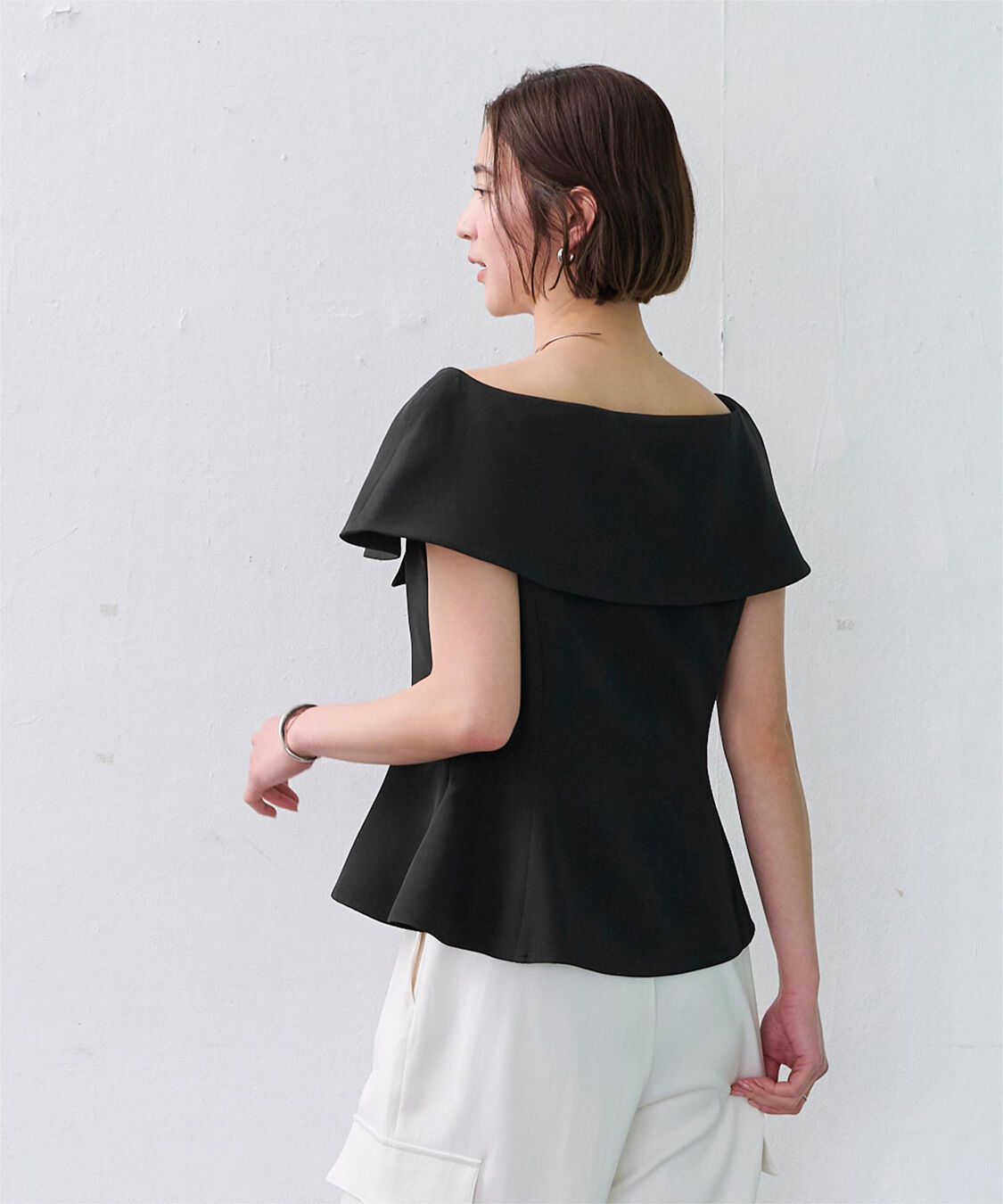 ur's「ケープデザインペプラムトップス」|シャツ・ブラウス|