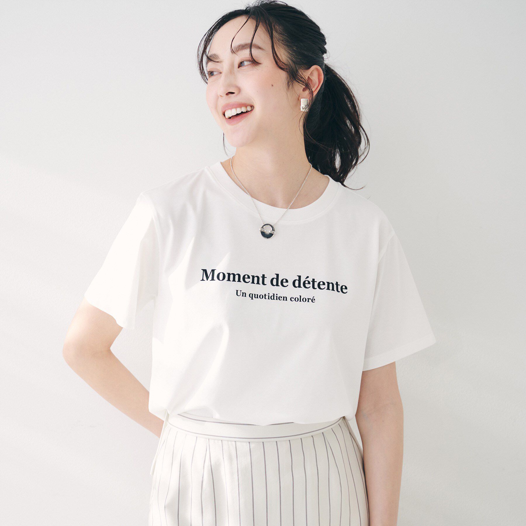 UNTITLED「【洗える】ロゴTシャツ」|Tシャツ・カットソー|オフホワイト(103