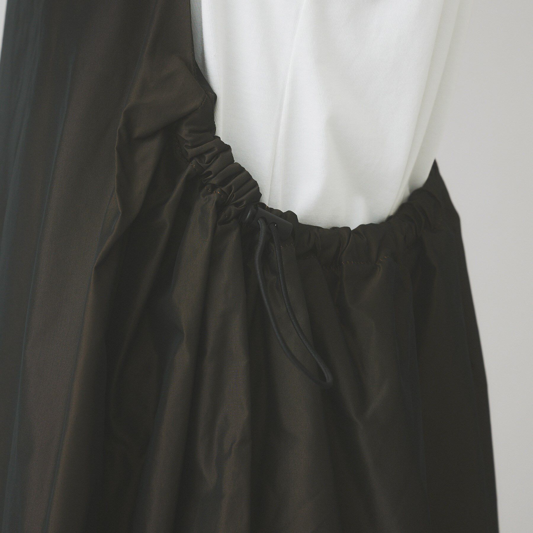 UNTITLED「【Liyoca】タフタキャミワンピース」|ワンピース|