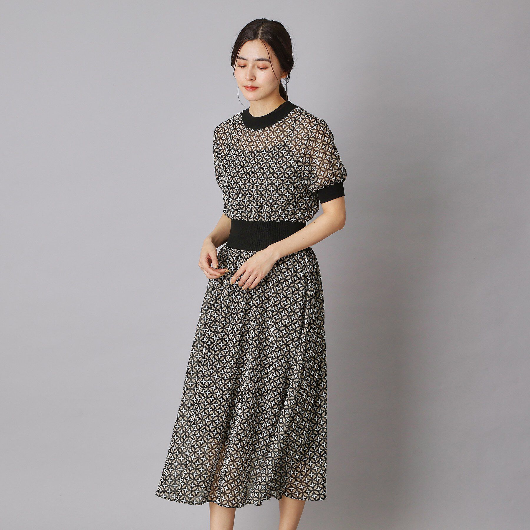 DRESSTERIOR「オーバーラップコンビハーフスリーブワンピース」|ワンピース|