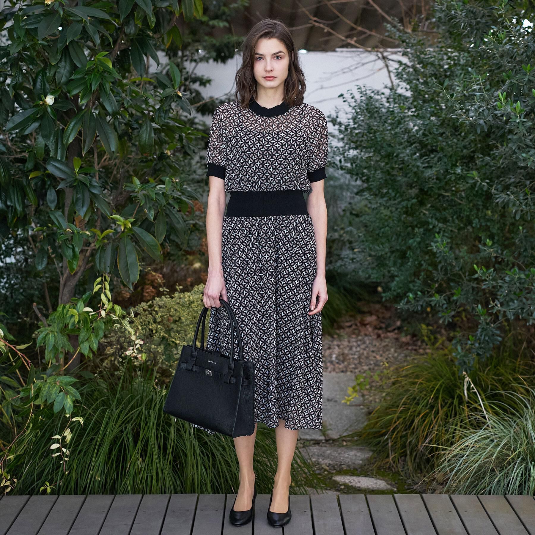 DRESSTERIOR「オーバーラップコンビハーフスリーブワンピース」|ワンピース|