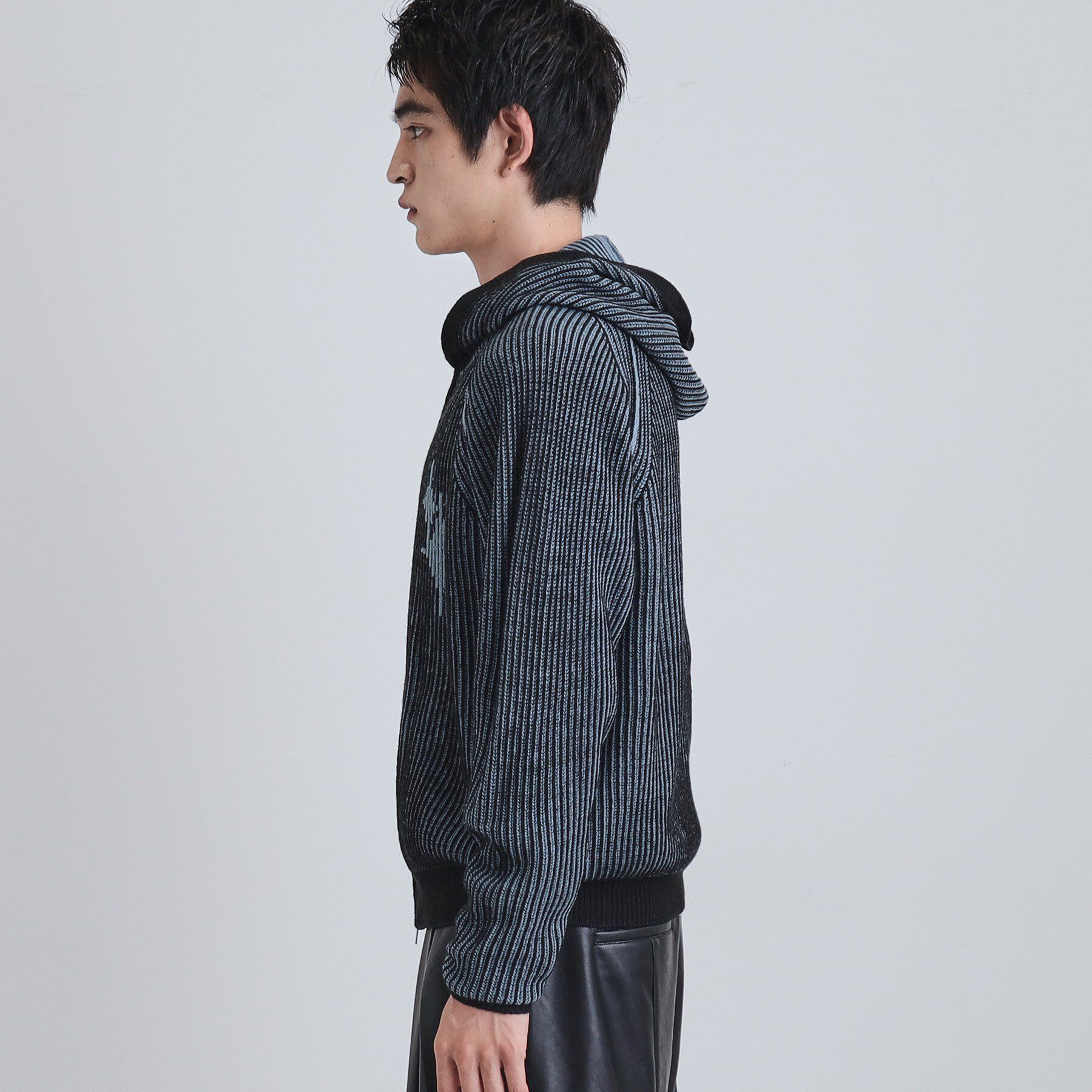 tk.TAKEO KIKUCHI「プレーティングブライトモチーフジップパーカー」|ニット・セーター|