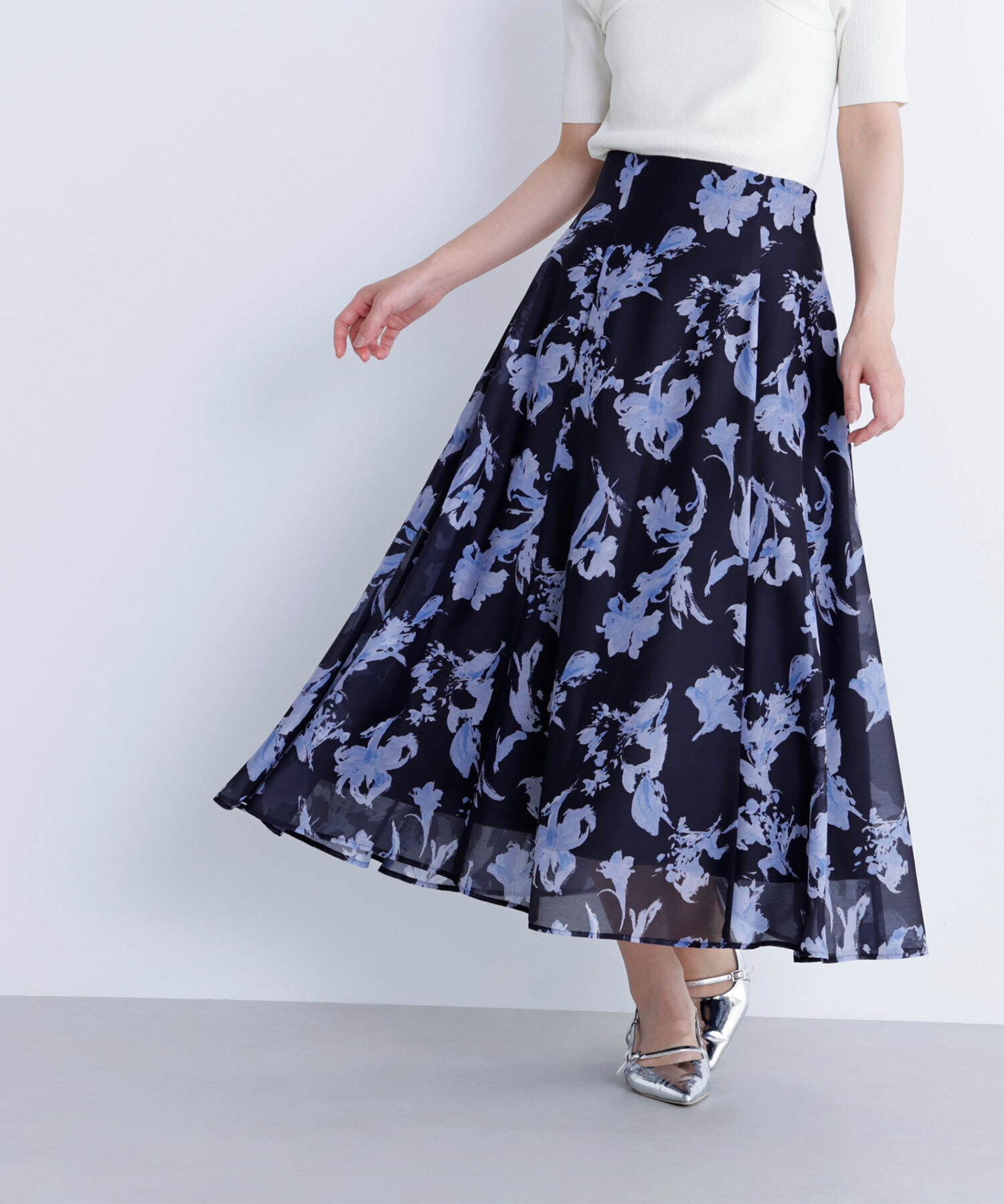  「シアーフラワープリントフレアスカート」|スカート|クロ系2