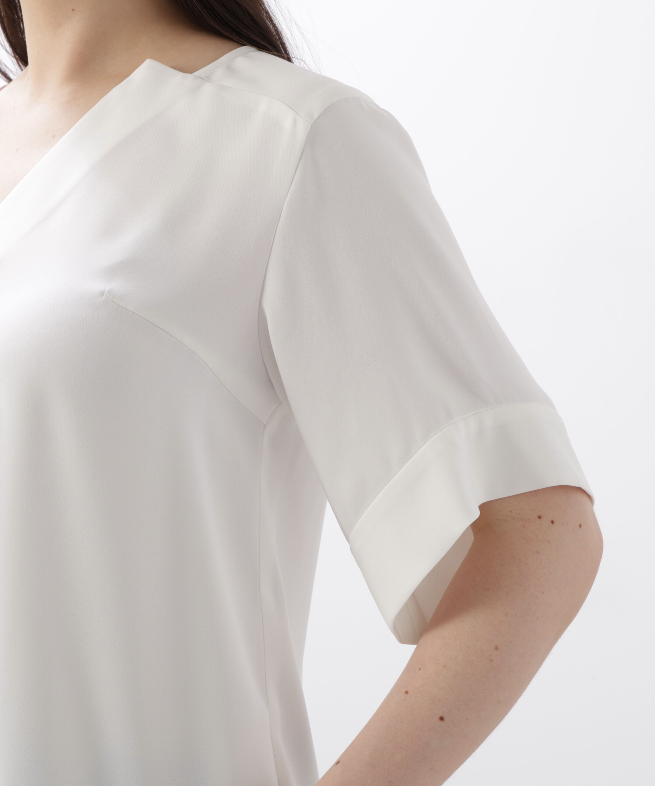  「◆ハーフスリーブＶネックブラウス」|シャツ・ブラウス|