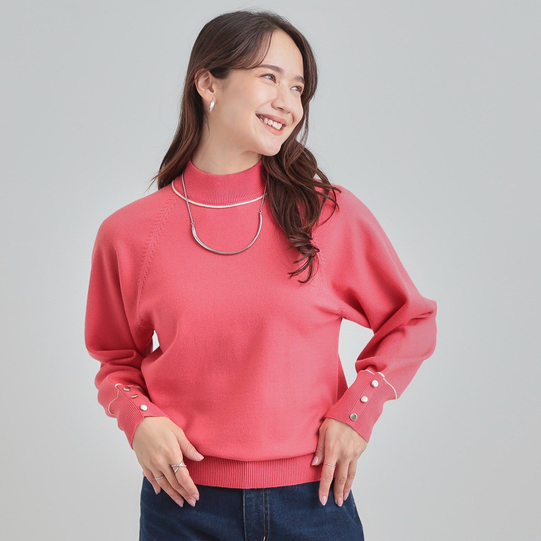 SHOO･LA･RUE「【洗濯機可/吸湿発熱】もちもちでチクチクしにくいハイネックニット」|ニット・セーター|