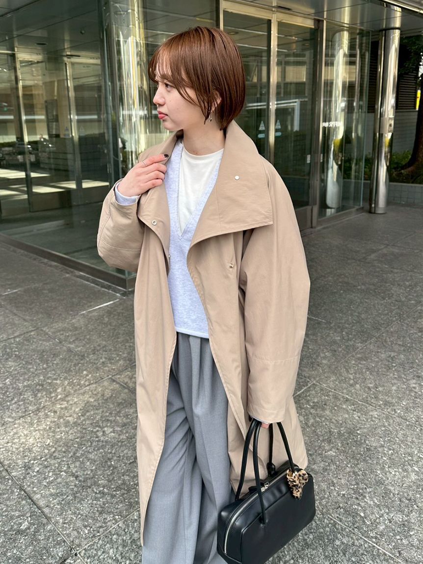 emmi atelier「ボリュームスリーブロングコート/撥水」|トレンチコート|