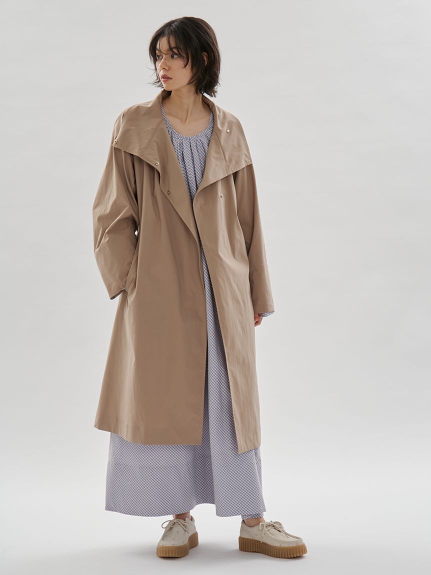 emmi atelier「ボリュームスリーブロングコート/撥水」|トレンチコート|