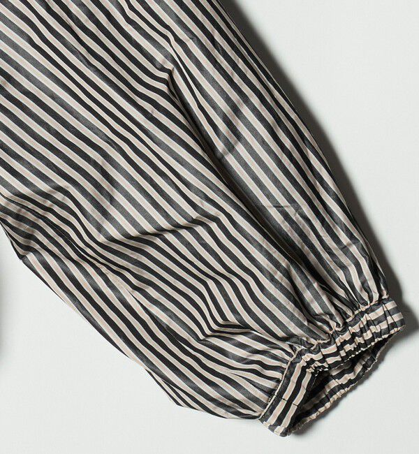 UNITED ARROWS「タフタ ボリュームギャザー ブルゾン ‐ウォッシャブル‐」|ブルゾン・スタジャン|