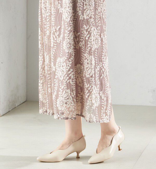 SHIPS for women「little black: パールモチーフ ウェーブ カット パンプス」|パンプス|