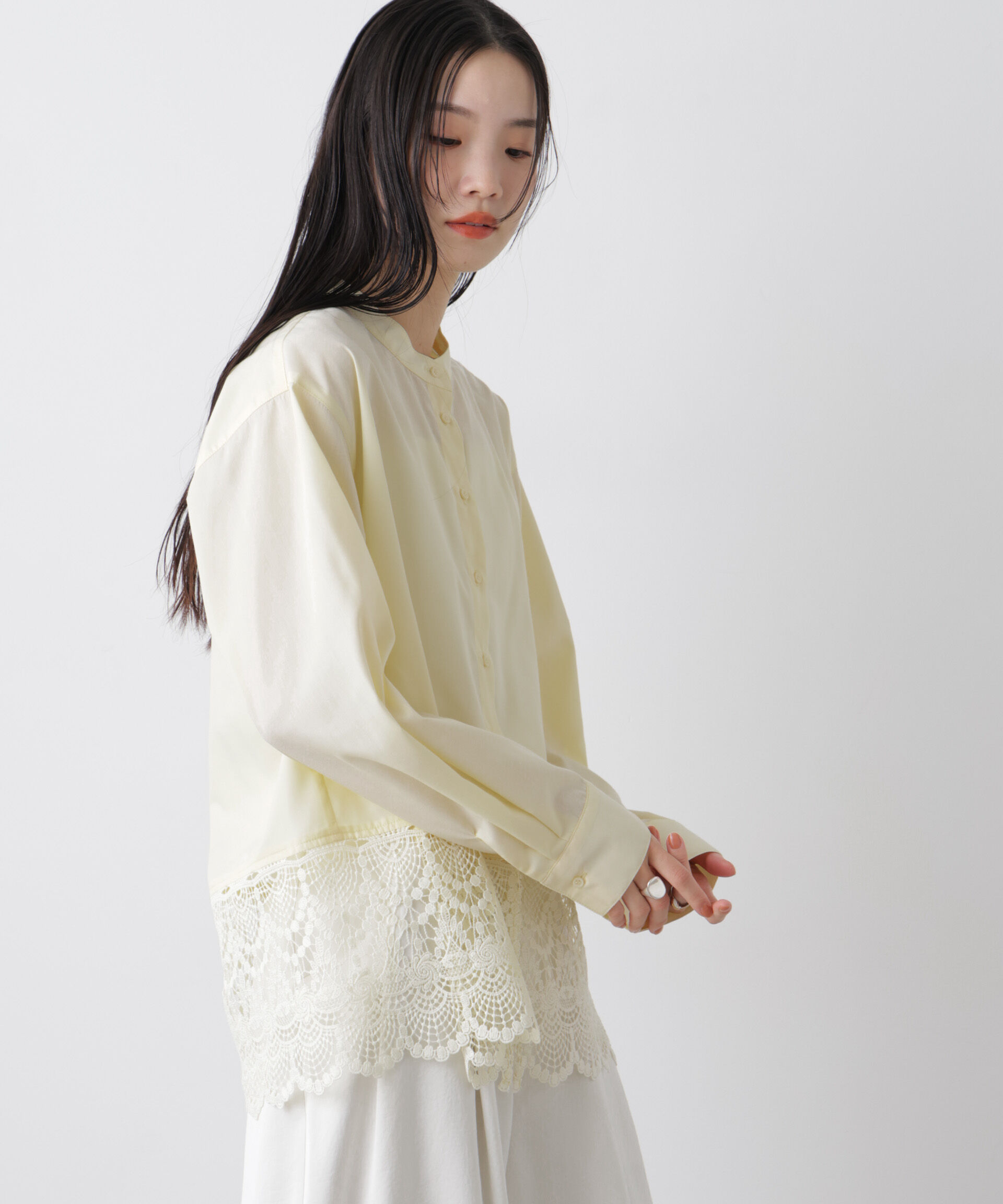 nano･universe「スカラレースコンビスタンドカラーシャツ」|シャツ・ブラウス|