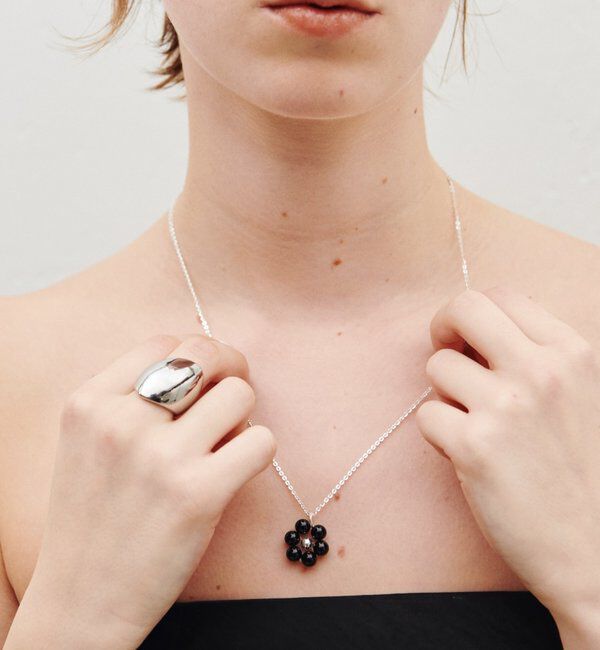  「【Sivelle./シヴェル】Silver925 オニキスフラワーネックレス」|リング|