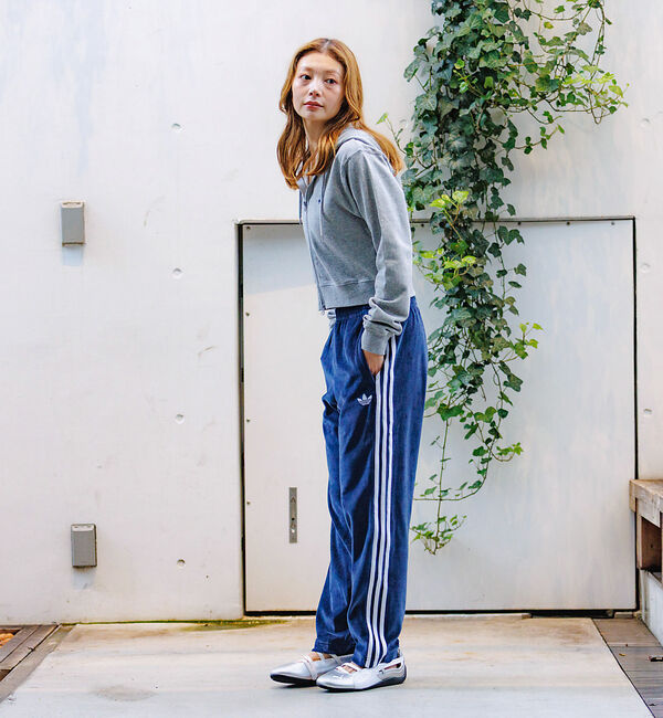 Rouge vif「【BEVERY HILLS P.C/ビバリーヒルズポロクラブ】クロップドフルジッ」|スウェット・ジャージ|