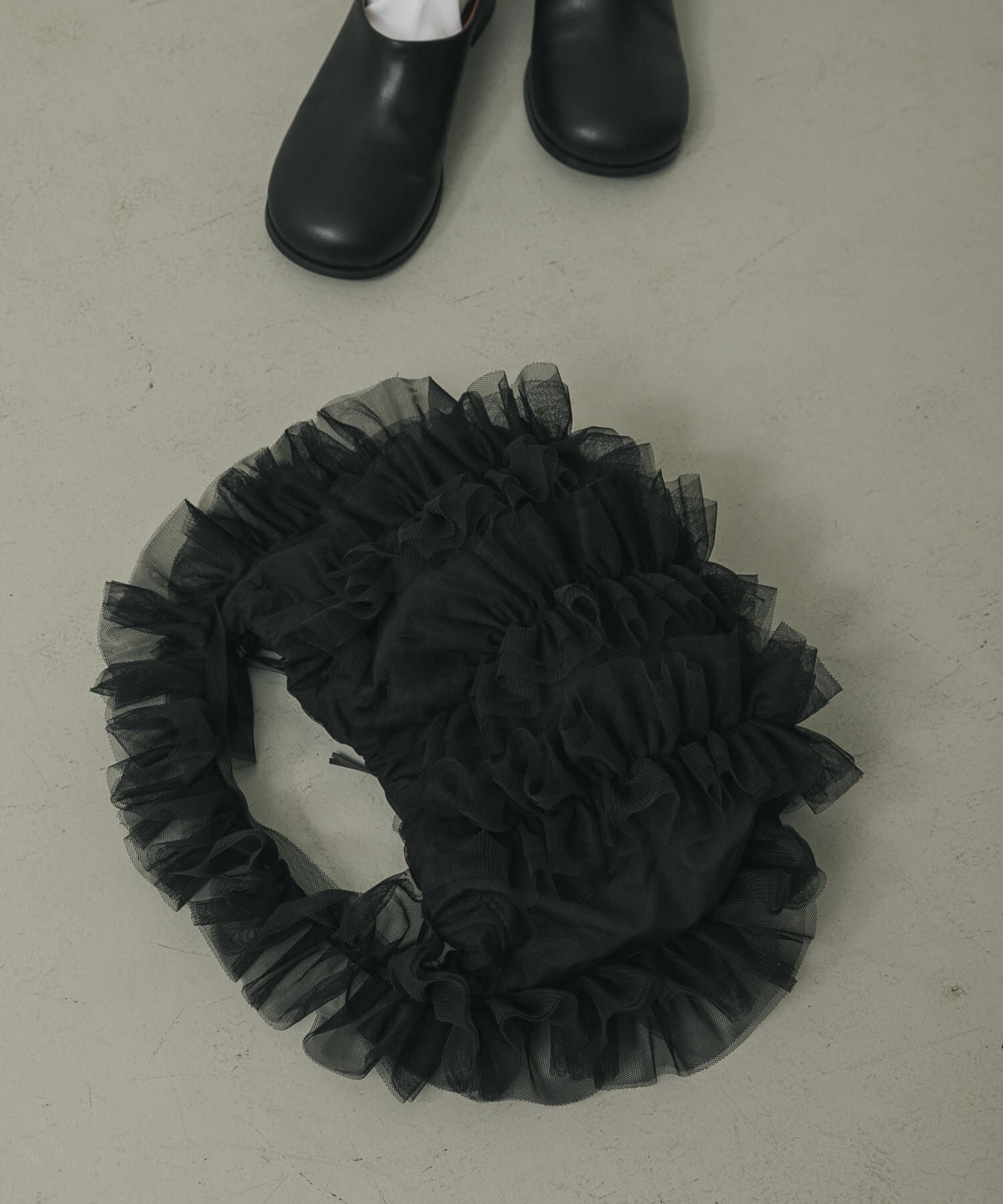 SENSE OF PLACE by URBAN RESEARCH「チュールハンドバッグ」|ハンドバッグ|ブラック