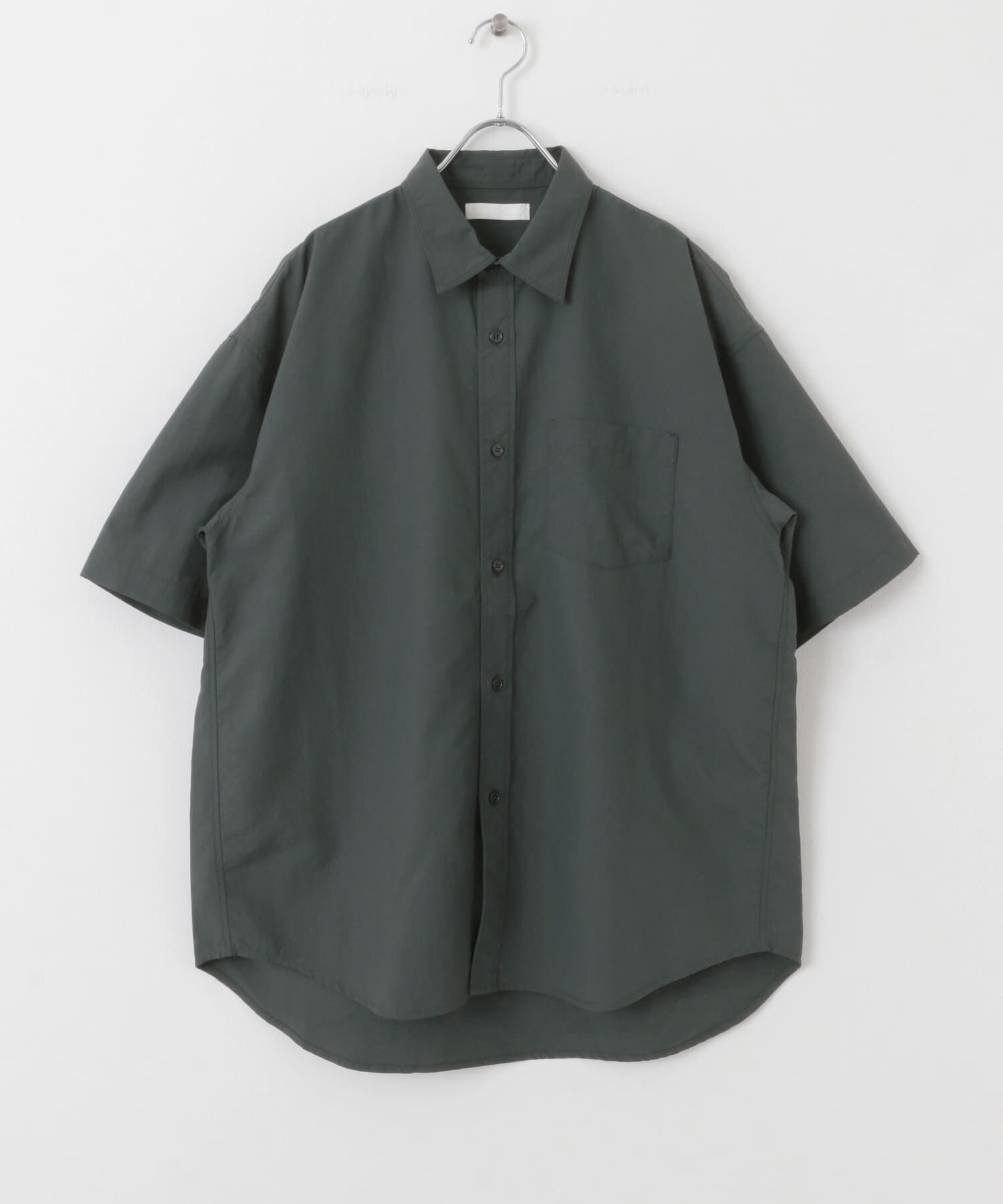 SENSE OF PLACE by URBAN RESEARCH「ナイロンレギュラーカラールーズショートスリーブシャツ」|シャツ・ブラウス|