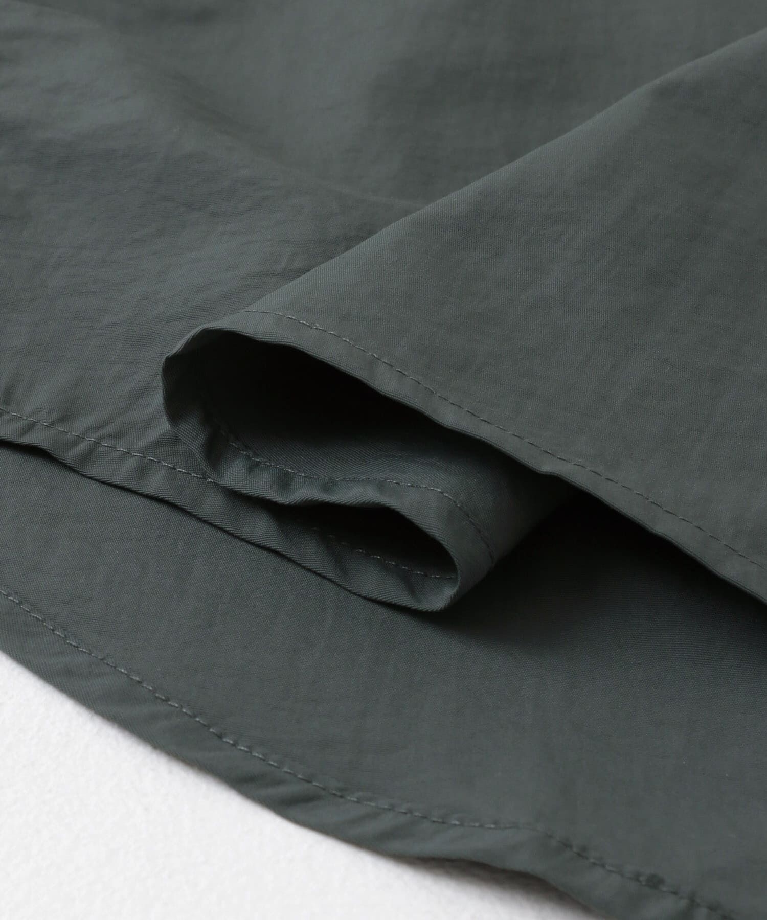 SENSE OF PLACE by URBAN RESEARCH「ナイロンレギュラーカラールーズショートスリーブシャツ」|シャツ・ブラウス|