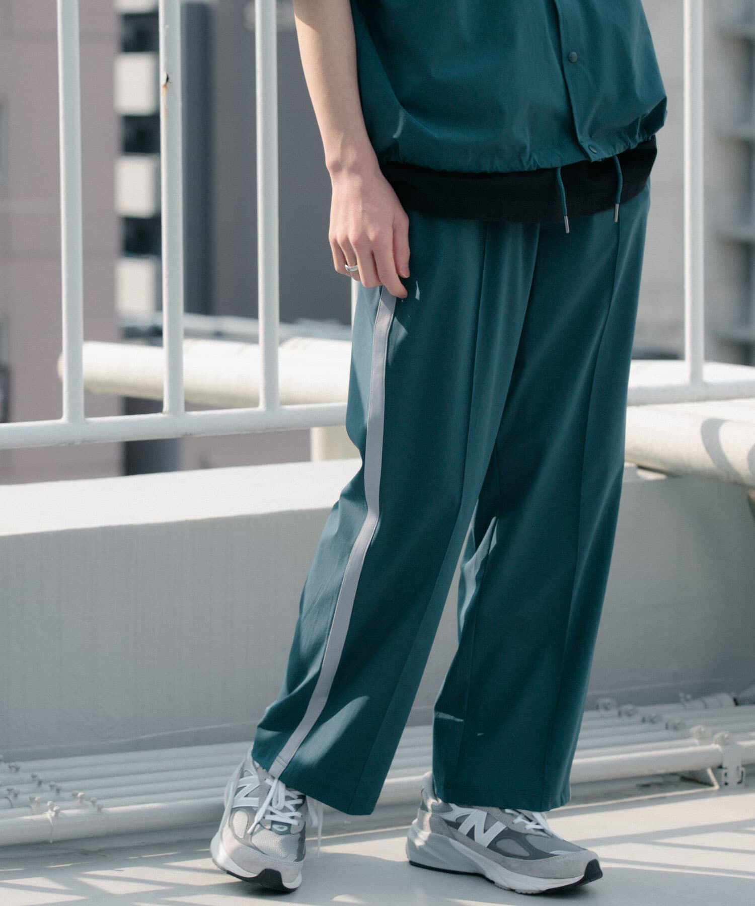 SENSE OF PLACE by URBAN RESEARCH「Uiscel　4wayストレッチサイドラインパンツ」|その他|