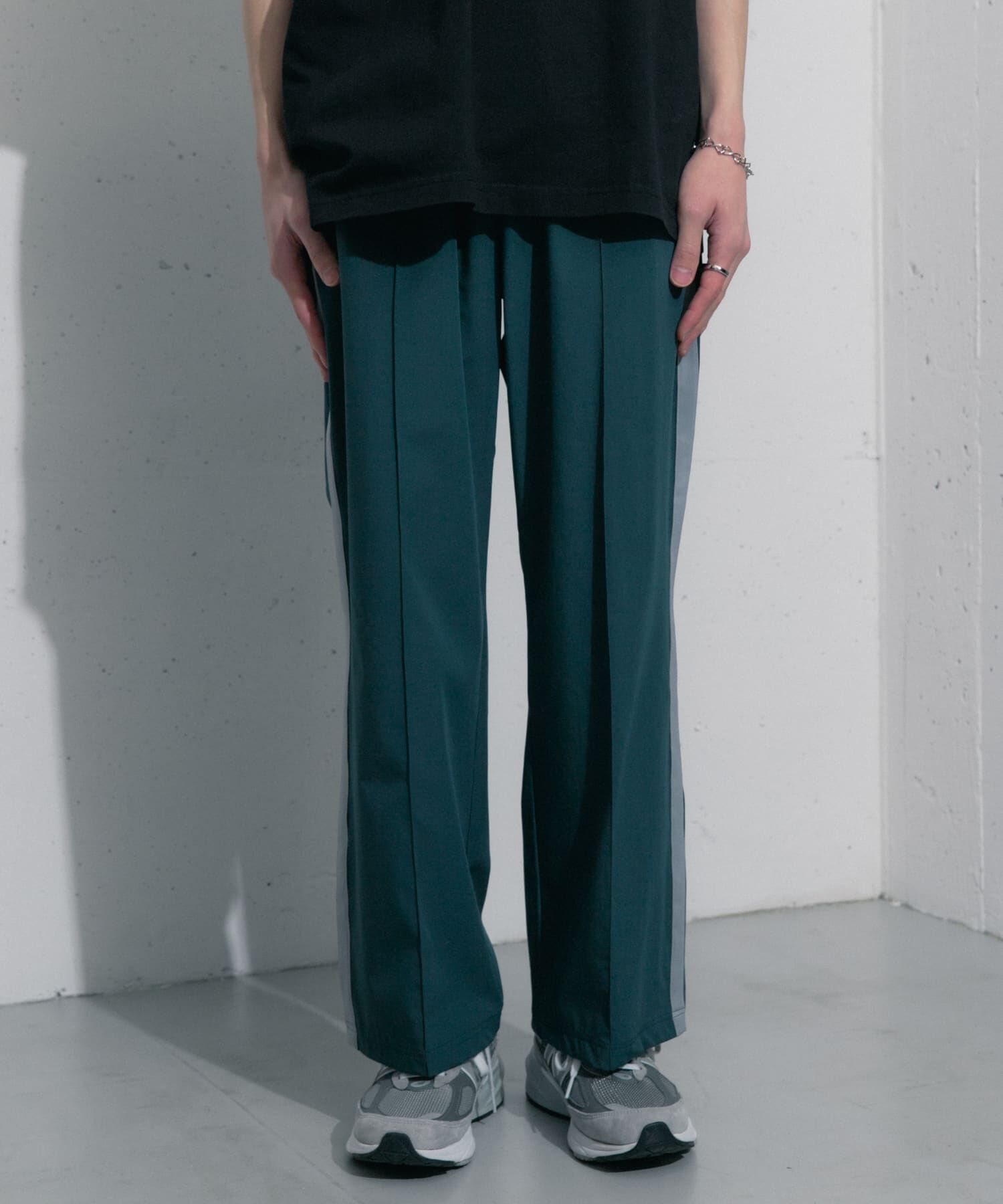 SENSE OF PLACE by URBAN RESEARCH「Uiscel　4wayストレッチサイドラインパンツ」|その他|