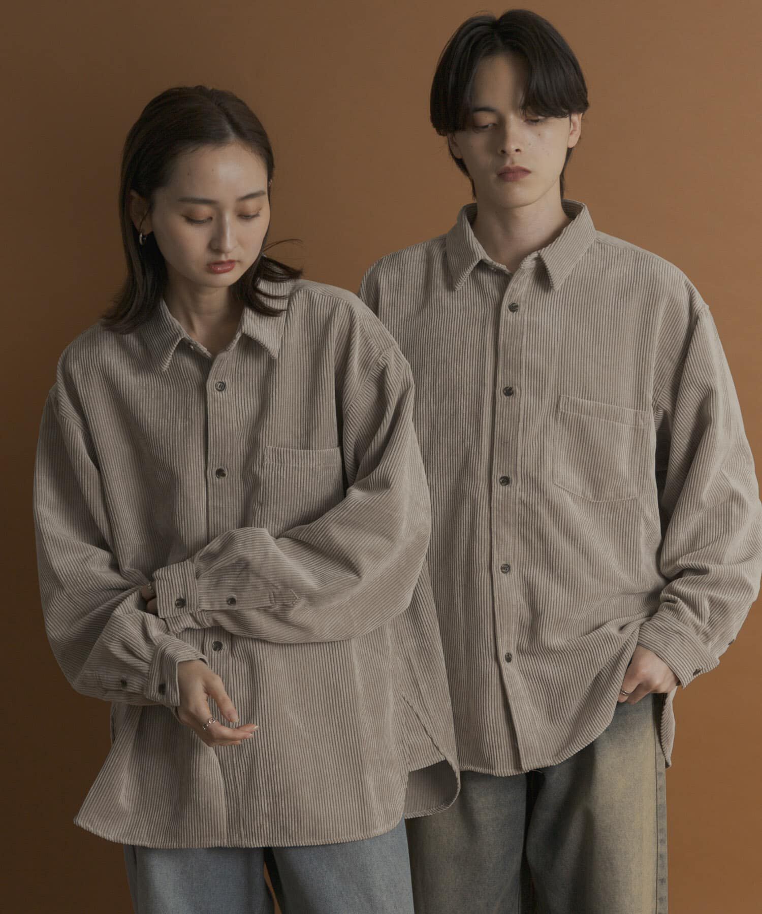 SENSE OF PLACE by URBAN RESEARCH「『ユニセックス』ウォッシュドコーデュロイロングスリーブシャツ」|シャツ・ブラウス|ライトベージュ