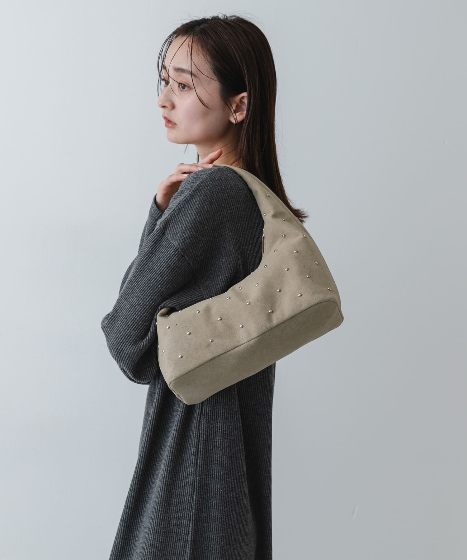 SENSE OF PLACE by URBAN RESEARCH「スタッズラウンドバッグ」|ハンドバッグ|