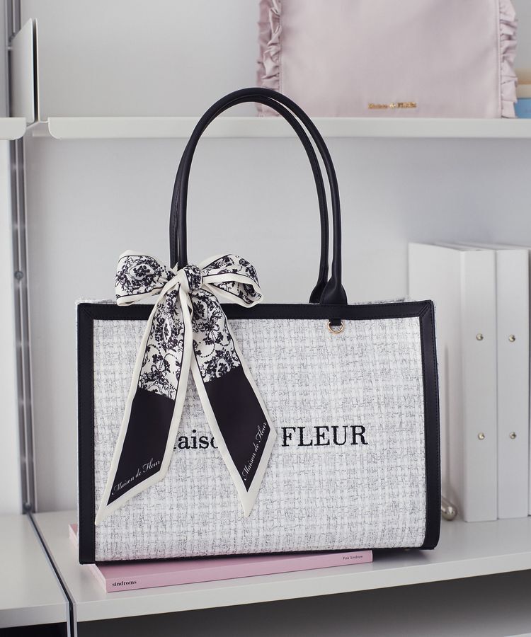 Maison de FLEUR「スカーフ付きツイードスクエアトートバッグ」|ハンドバッグ|ブラック