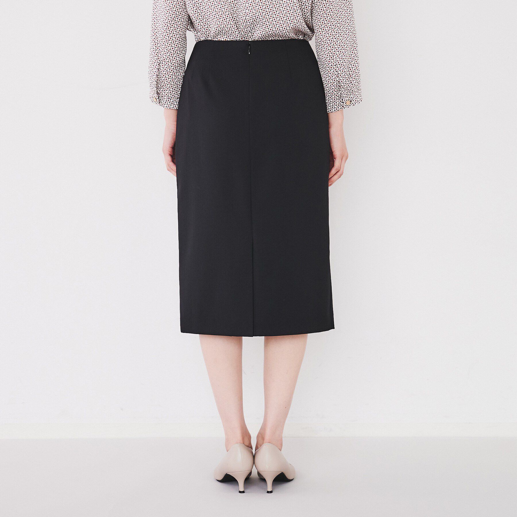 UNTITLED「【洗える通勤スーツ】レジェールギャバ ストレッチタイトスカート」|スカート|