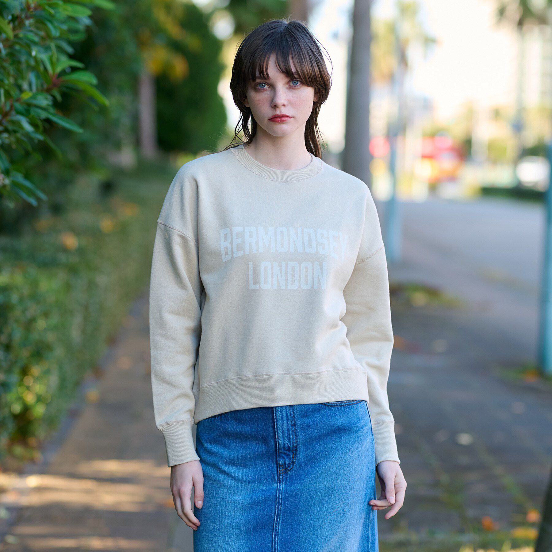 DRESSTERIOR「ヴィンテージロゴスウェット」|パーカー|ベージュ(052)