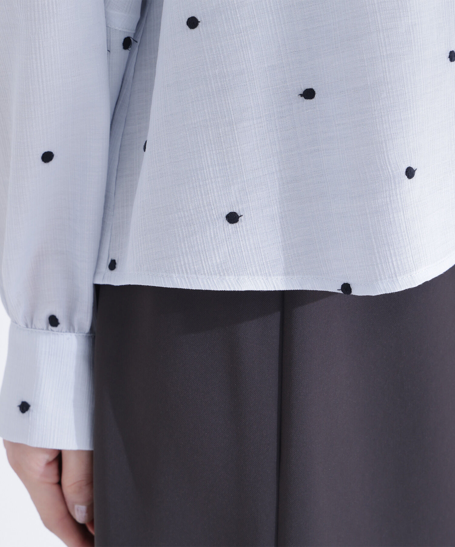  「ドット刺繍ブラウス」|シャツ・ブラウス|