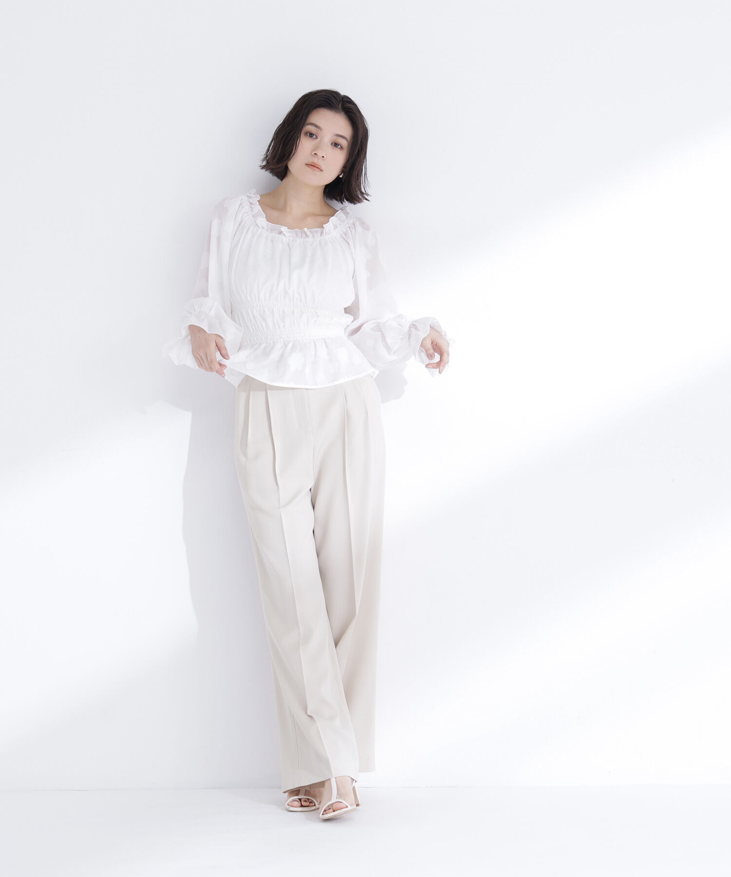  「タックステッチベルテッドパンツ」|その他|クリームイエ