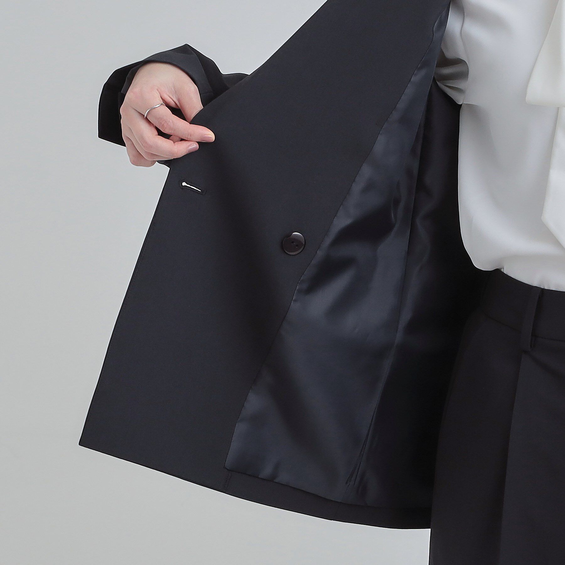 SHOO･LA･RUE「【セットアップ可/S-LL/洗濯機可】サッと軽やかに羽織りやすい ダブルブレストジャケット」|テーラードジャケット|