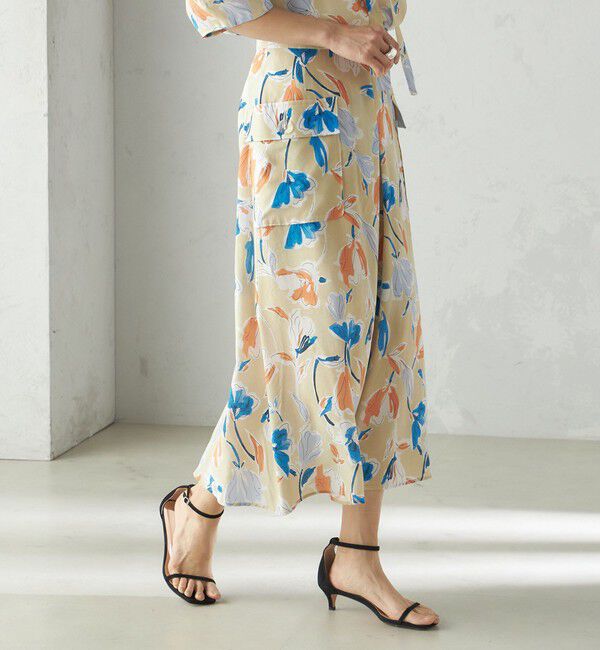 SHIPS for women「IPEKER 花柄 フロント ポケット フレア スカート」|スカート|