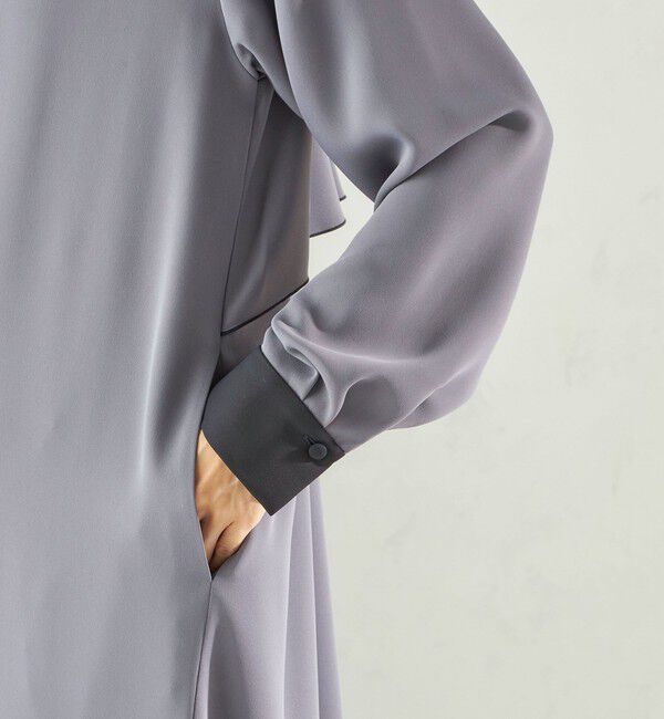 SHIPS for women「〈洗濯機可能〉ライト ダブルクロス バックフリル Aライン ワンピース（セレモニー対応可）」|ワンピース|