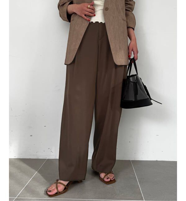 SLOBE IENA「《3サイズ展開/予約》ワンタックバレルスラックス」|スラックス|ブラウン