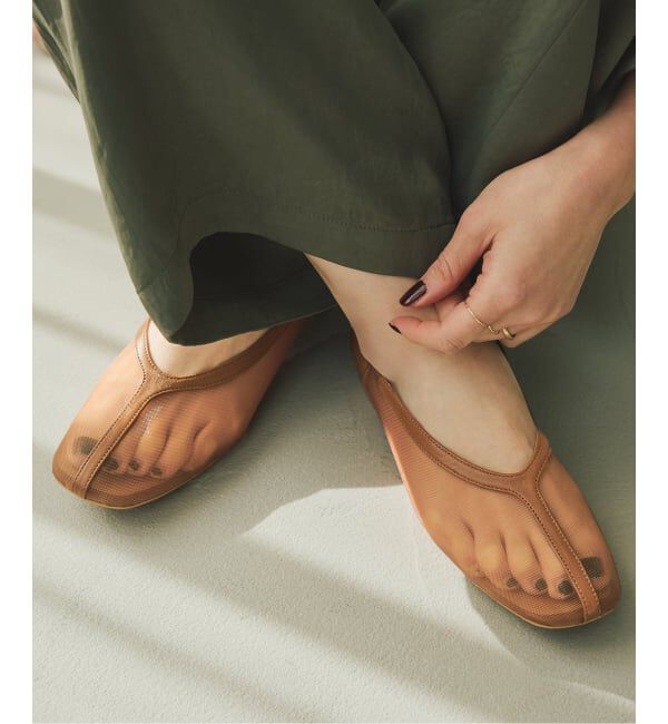 Spick and Span「《予約》Spick & Span チュールフラット」|その他|キャメル