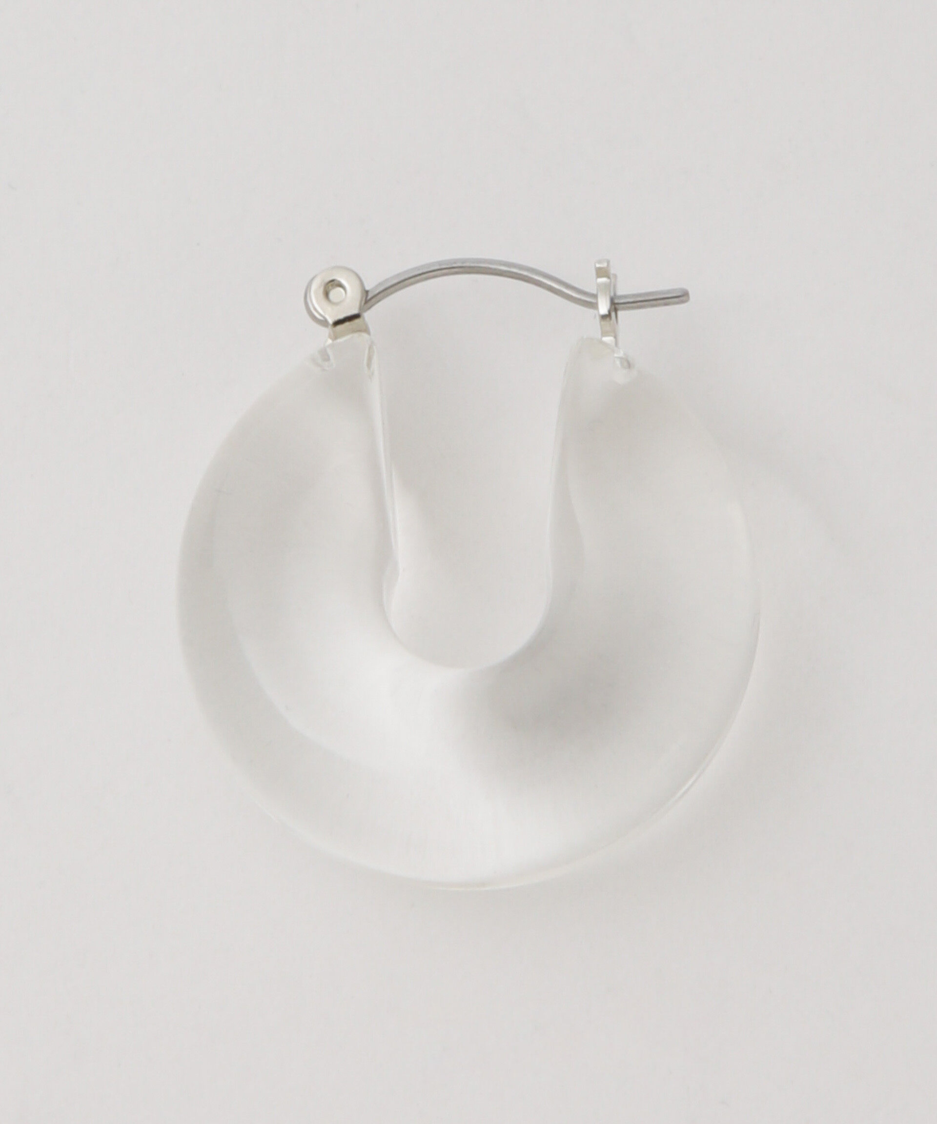 nano･universe「ラウンドフォルムクリアピアス」|ピアス|