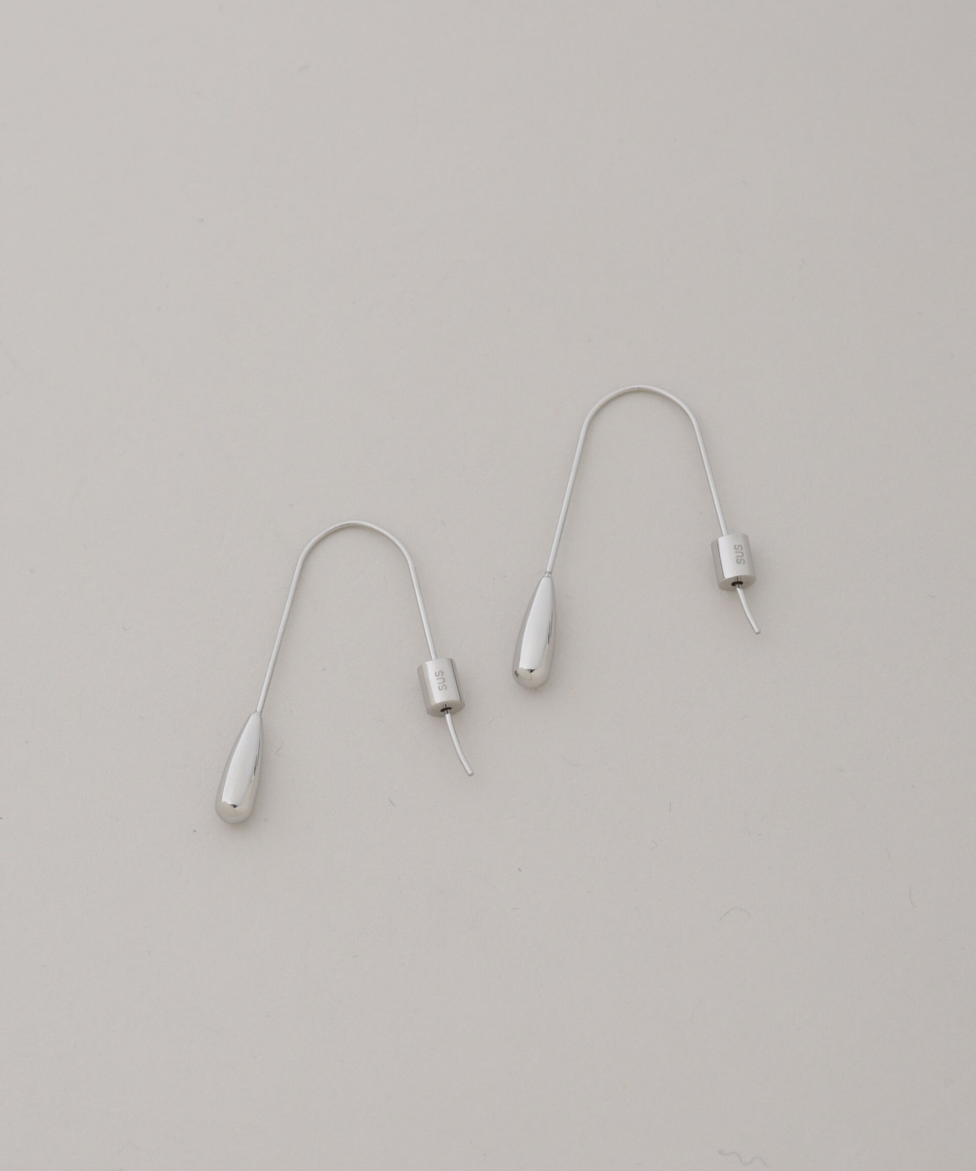 nano･universe「SOAC/Rain Drops Wave Pierce」|ピアス|シルバー