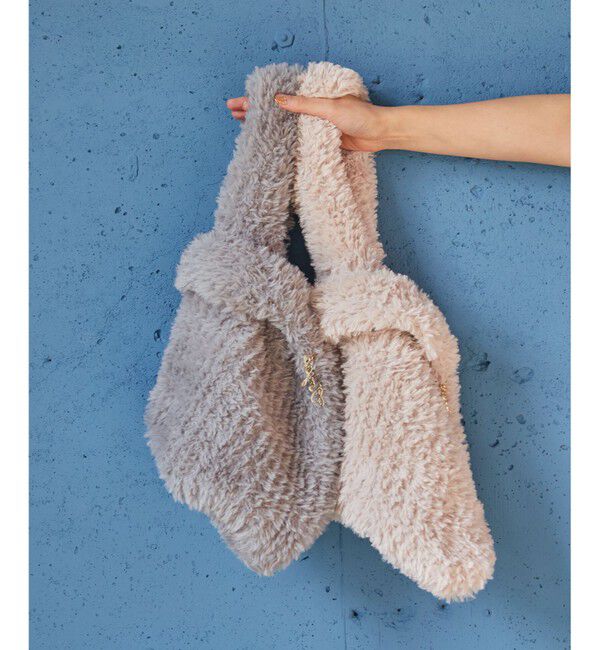 any SiS「フワモコフェイクファー バッグ」|ハンドバッグ|アイボリー