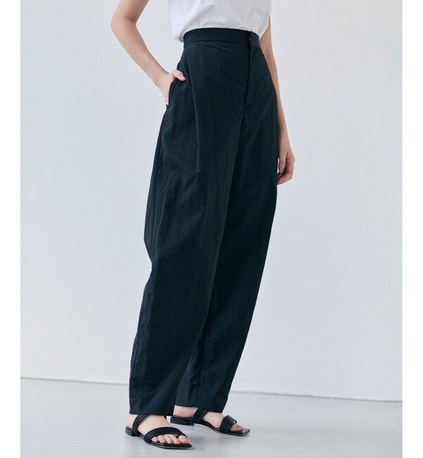 BEIGE,「【洗える】CROCUS / カービーシルエットタックパンツ」|その他|