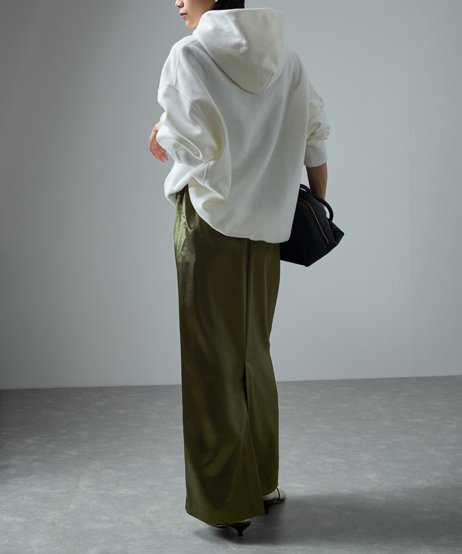 SALON adam et rope'「【追加・サイズ展開あり】シャイニーナロースカート2【洗える】」|スカート|