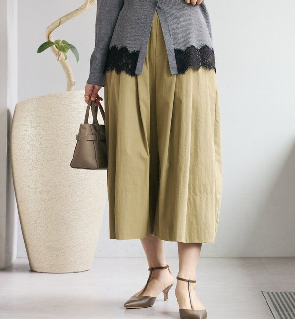  「【遊び心たっぷり】タックワイドキュロット」|キュロット|カーキ