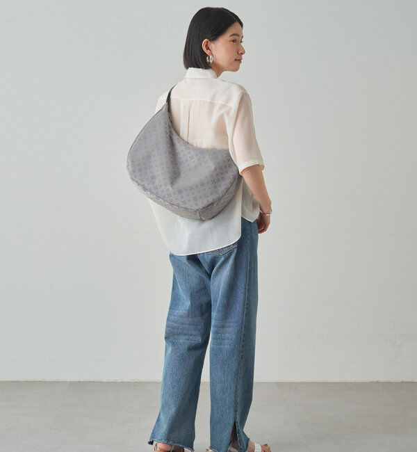  「《3/4～価格改定》クラウズナイロンラウンドビッグショルダーバッグ」|ショルダー・メッセンジャー|