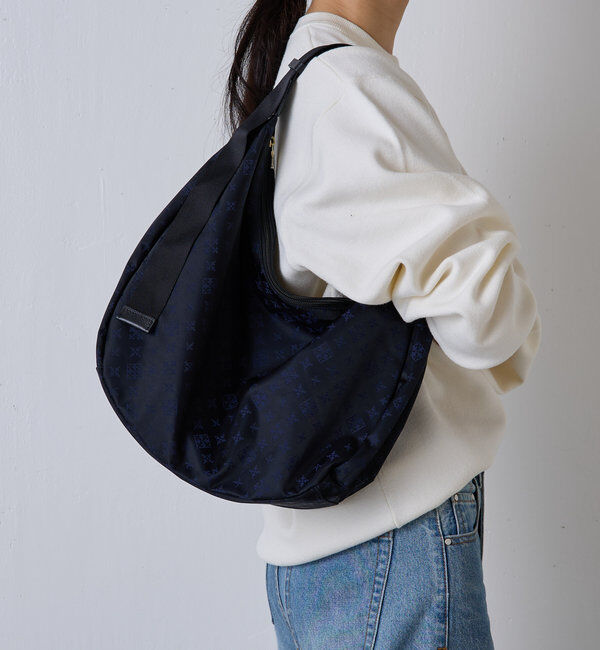  「《3/4～価格改定》クラウズナイロンラウンドビッグショルダーバッグ」|ショルダー・メッセンジャー|