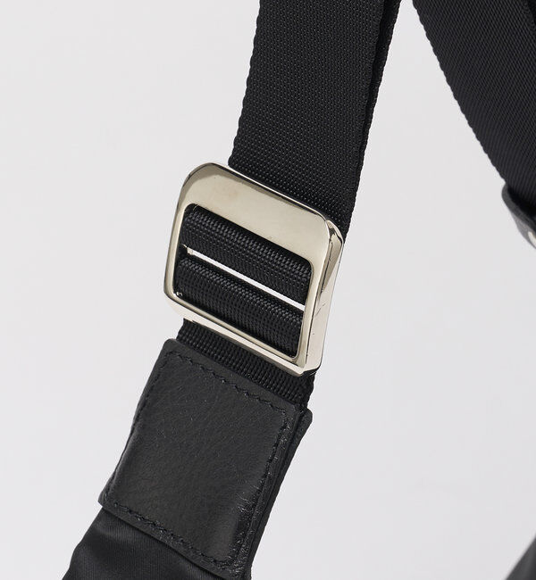  「《3/4～価格改定》クラウズナイロンラウンドビッグショルダーバッグ」|ショルダー・メッセンジャー|