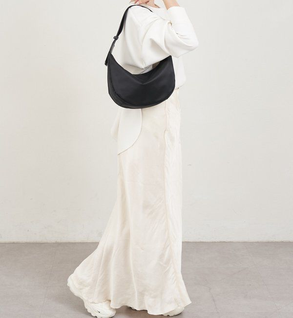  「《3/4～価格改定》クラウズナイロンラウンドショルダーバッグ」|ショルダー・メッセンジャー|