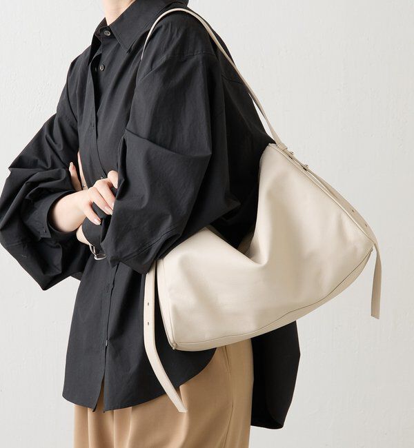  「トライアングルショルダーバッグ」|ショルダー・メッセンジャー|